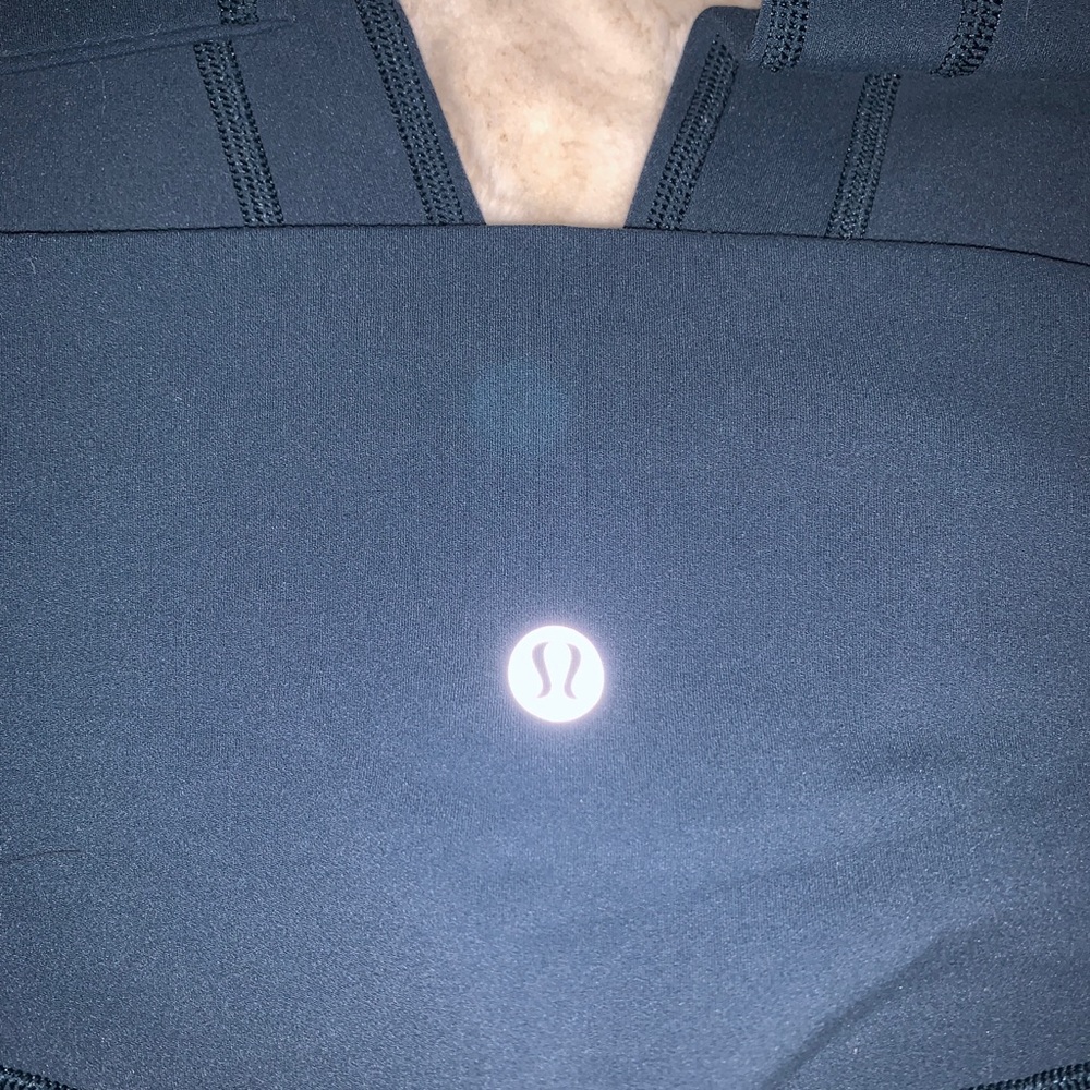 Lululemon aligns - Picture 3 of 4